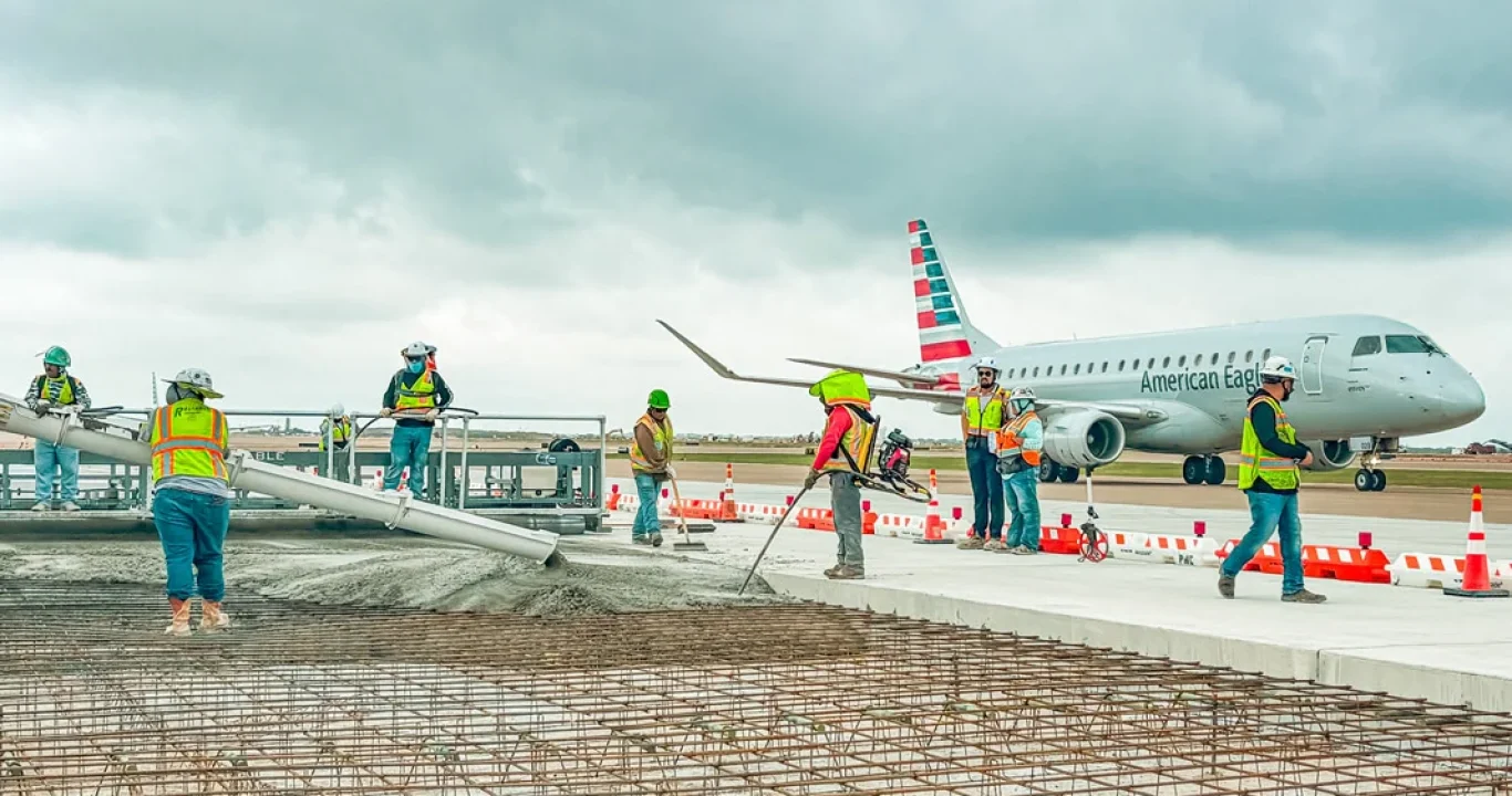 Terminal F 07